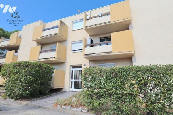 Studio avec balcon et parking privatif