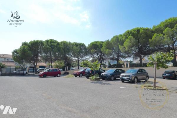 Studio avec balcon et parking privatif