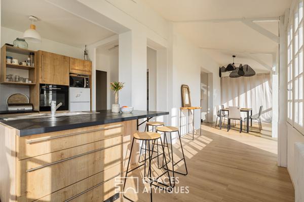 Ancien corps de ferme alliant cachet et élégance