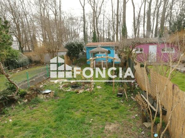 Location Maison 5 pièces 100 m² - 52 RUE LOEVENBRUCK Vandoeuvre Les Nancy 54500