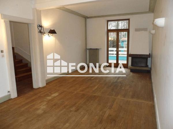 Location Maison 5 pièces 100 m² - 52 RUE LOEVENBRUCK Vandoeuvre Les Nancy 54500