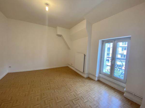 Appartement T2, 48m2 secteur Cours Fauriel non meublé