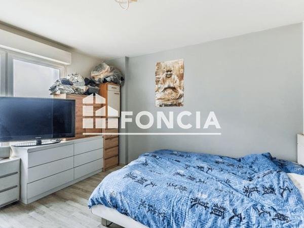 À vendre Studio 38 m² - Vitry-sur-orne 57185