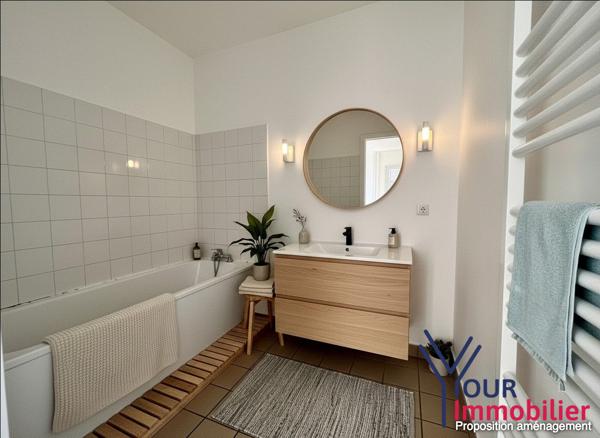 Appartement à vendre, 4 pièces - Vénissieux 69200