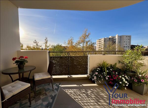 Appartement à vendre, 4 pièces - Vénissieux 69200