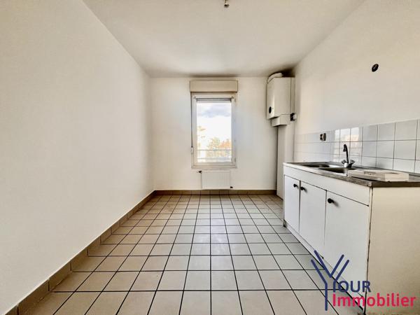 Appartement à vendre, 4 pièces - Vénissieux 69200