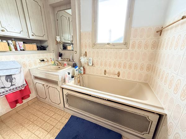 Maison centre ville Laval 5 pièce(s) 94 m2