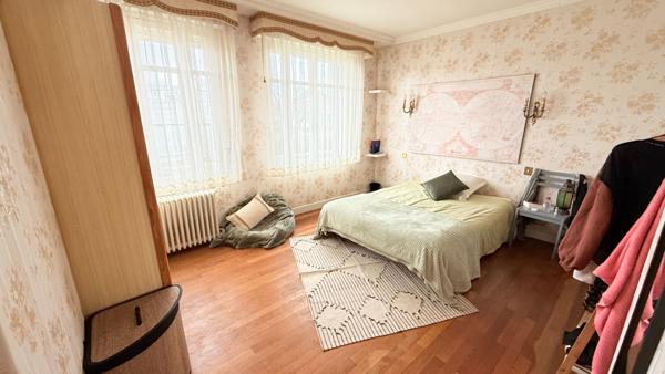 Maison centre ville Laval 5 pièce(s) 94 m2