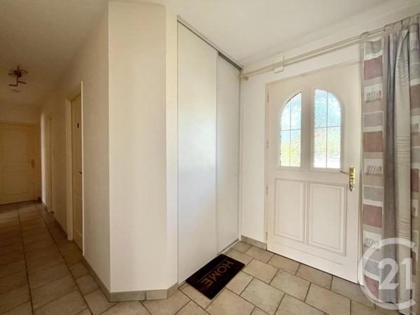 Maison à vendre  4 pièces - 133,96 m 2   LE FENOUILLER  - 85
