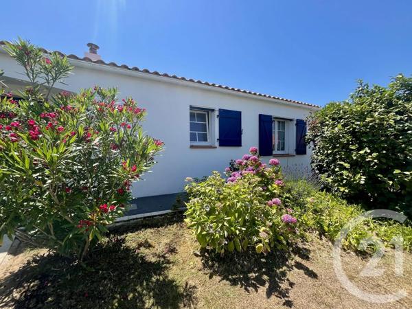 Maison à vendre  4 pièces - 133,96 m 2   LE FENOUILLER  - 85