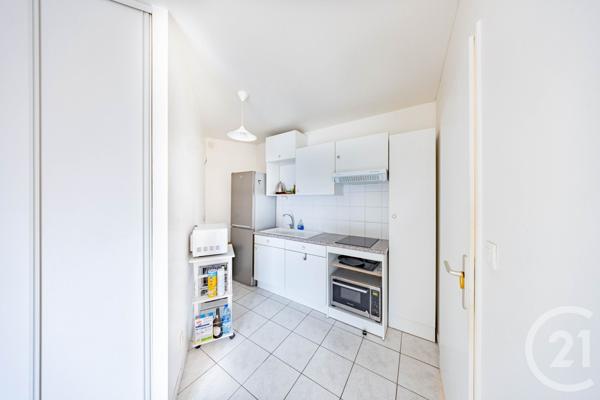 Appartement F1 à vendre  1 pièce - 31,63 m2 MELUN - 77