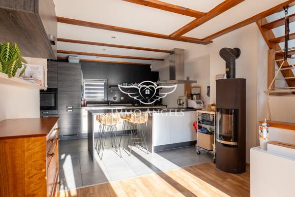 Grange rénovée esprit loft avec local pro & grande terrasse