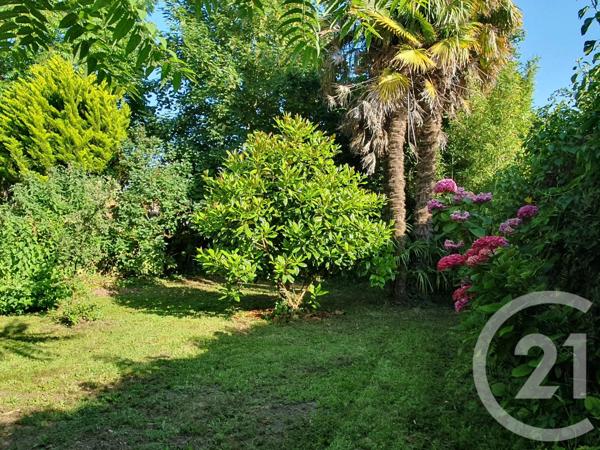 Maison à vendre  6 pièces - 141,37 m 2   LA GARNACHE  - 85