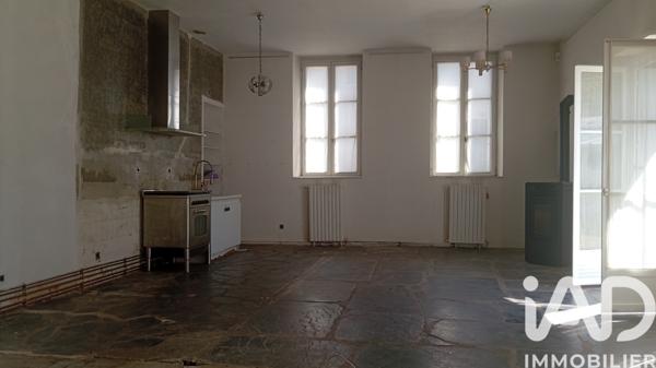 Maison à vendre 4 pièces 132,92 m² Sablé-sur-Sarthe