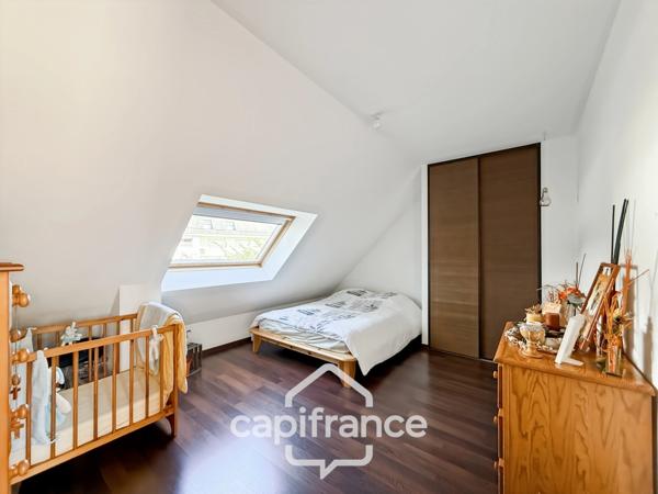 À vendre MAISON D’ARCHITECTE CONTEMPORAINE 7 pièces PONTIVY (56)
