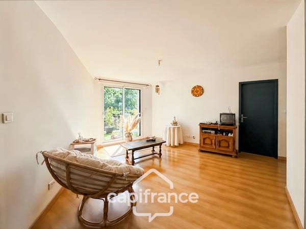 À vendre MAISON D’ARCHITECTE CONTEMPORAINE 7 pièces PONTIVY (56)