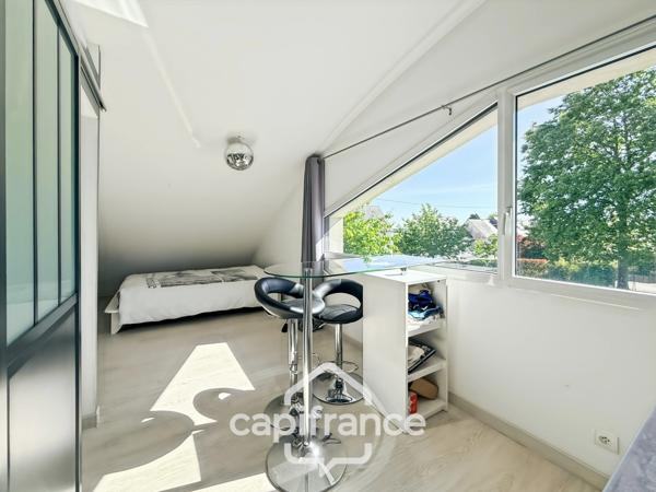 À vendre MAISON D’ARCHITECTE CONTEMPORAINE 7 pièces PONTIVY (56)