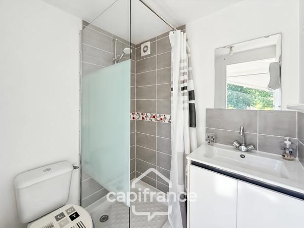 À vendre MAISON D’ARCHITECTE CONTEMPORAINE 7 pièces PONTIVY (56)