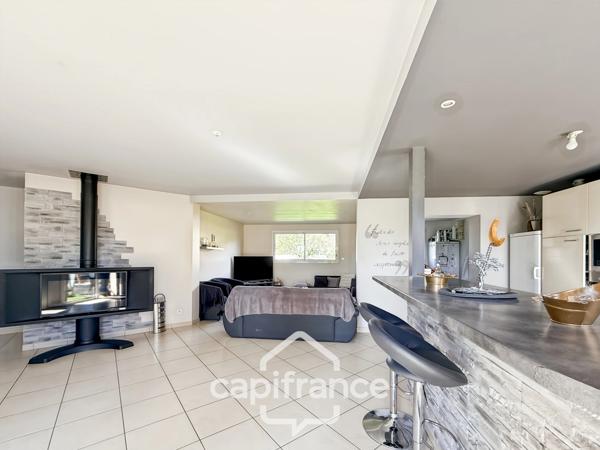 À vendre MAISON D’ARCHITECTE CONTEMPORAINE 7 pièces PONTIVY (56)