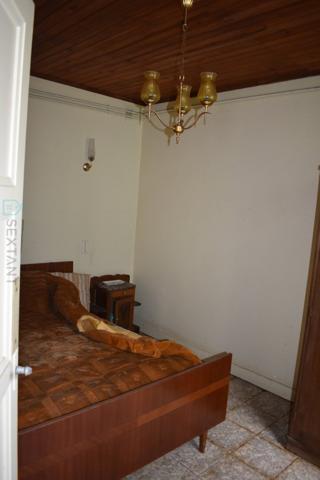 MAISON PLEIN PIED DE DEUX CHAMBRES AU CALME PRES DE LA RIVIERE A RESTAURER