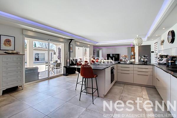 Maison Le Cannet Des Maures 6 pièces - 168 m2 - Terrain 2835 m2- Garage- Pisicine- Pool house