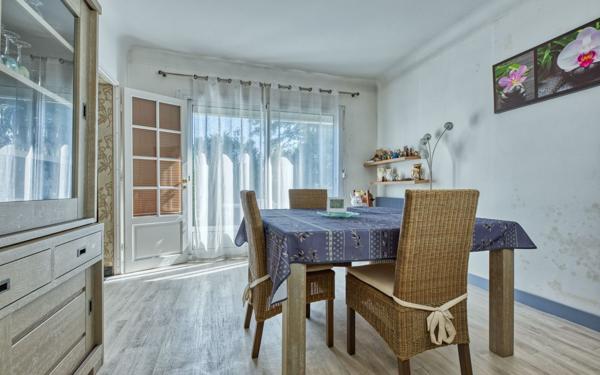 Maison à vendre    4 pièces •  Pessac