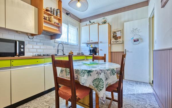 Maison à vendre    4 pièces •  Pessac