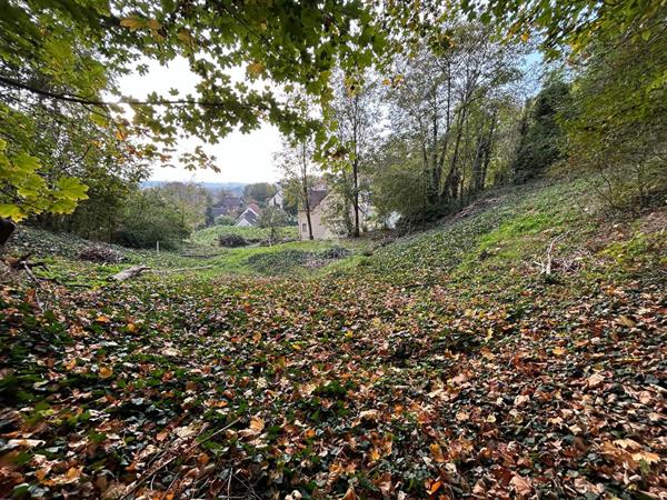 Terrain Vaux Sur Seine 1358 m2 €150 000 ** - Référence 901