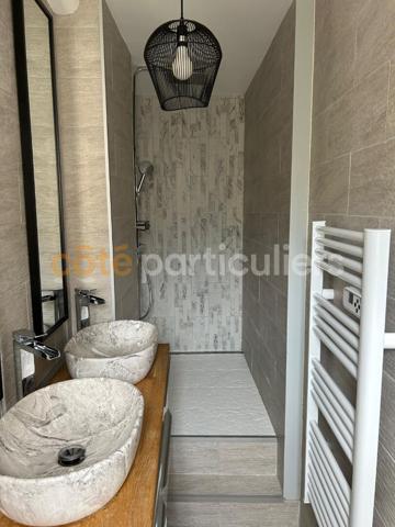 Vente
                Appartement37,5 m² - 2 Pièces -
                    CLERMONT FERRAND (63000)
