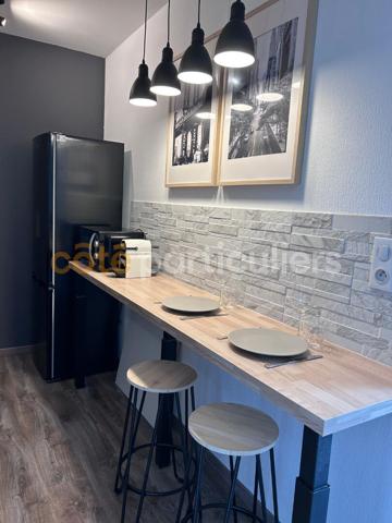 Vente
                Appartement37,5 m² - 2 Pièces -
                    CLERMONT FERRAND (63000)