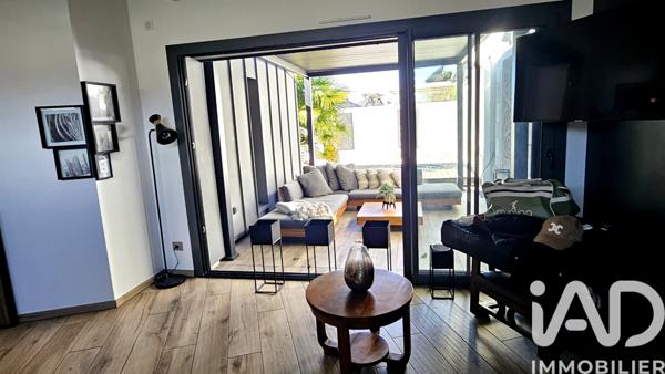 Maison à vendre 6 pièces 210 m² Tours