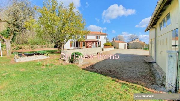 Maison à vendre 6 pièces de 132 m²