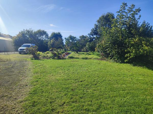 Terrain Constructible Croix Chapeau 309 m2