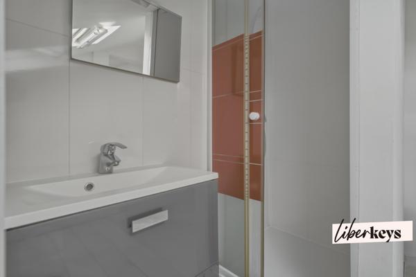 CHARMANT STUDIO LUMINEUX & PARFAITEMENT OPTIMISÉ – CHARENTON