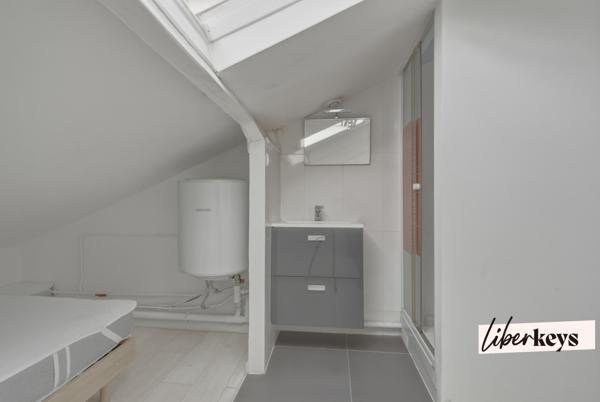 CHARMANT STUDIO LUMINEUX & PARFAITEMENT OPTIMISÉ – CHARENTON