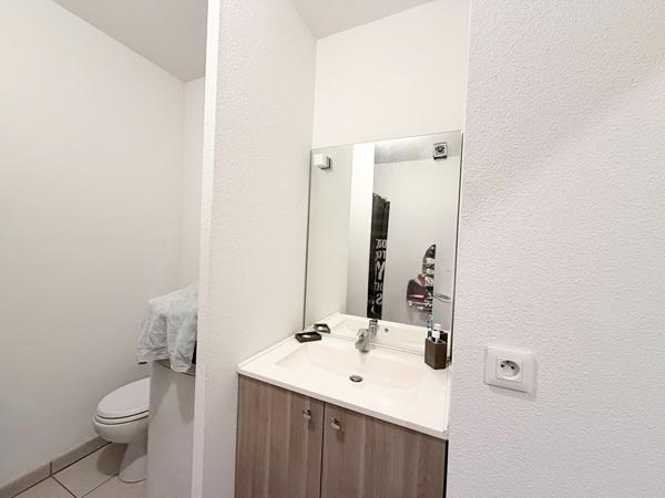 MERIGNAC- CHEMIN LONG -  Appartement T2 - 46m2 - Balcon - Parking en sous-sol - Vendu loué