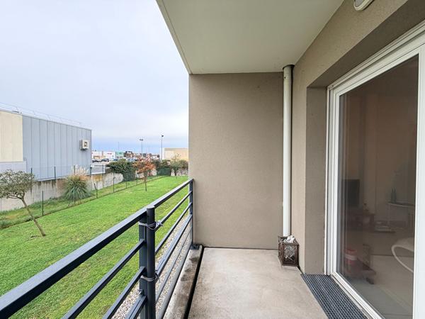 MERIGNAC- CHEMIN LONG -  Appartement T2 - 46m2 - Balcon - Parking en sous-sol - Vendu loué