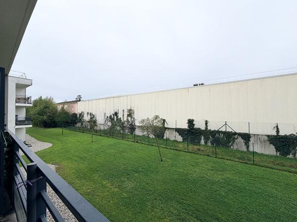 MERIGNAC- CHEMIN LONG -  Appartement T2 - 46m2 - Balcon - Parking en sous-sol - Vendu loué