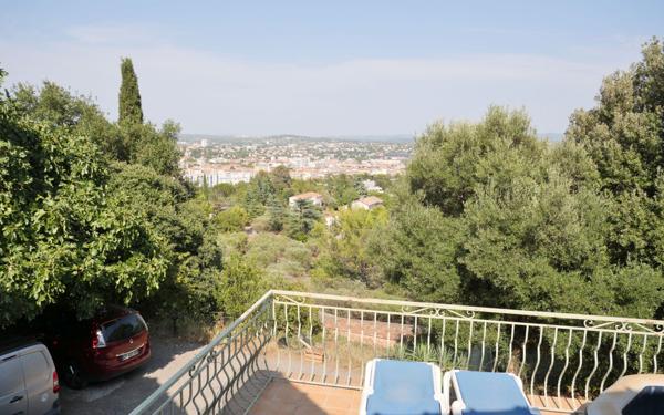 Maison à vendre    3 pièces •  Alès