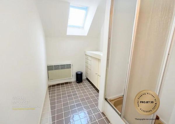 Maison familiale avec garage à bateau à deux pas de la plage