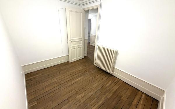 Appartement à vendre    5 pièces • 150 m2 Reims
