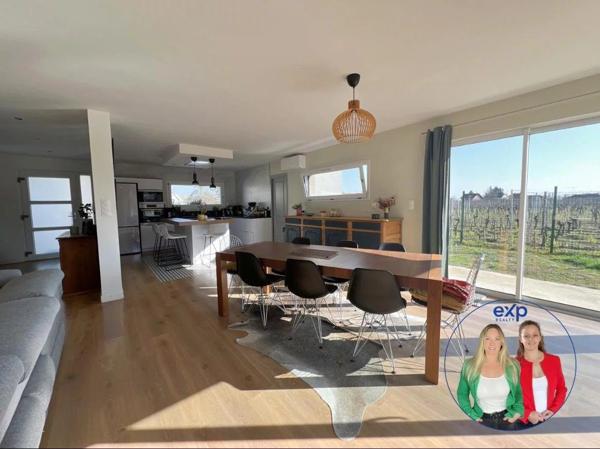 Maison contemporaine de 160 m² avec piscine chauffée – Wintzenheim