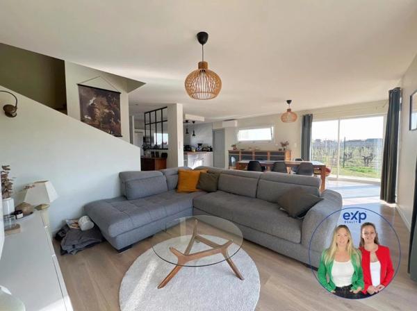 Maison contemporaine de 160 m² avec piscine chauffée – Wintzenheim