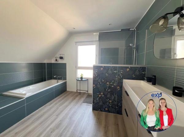 Maison contemporaine de 160 m² avec piscine chauffée – Wintzenheim