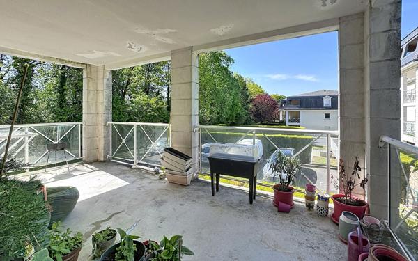 Appartement à vendre    2 pièces • 43 m2 Saint-Cyr-sur-Loire