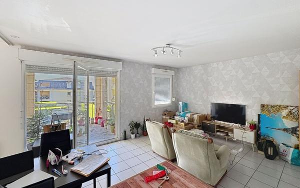 Appartement à vendre    2 pièces • 43 m2 Saint-Cyr-sur-Loire