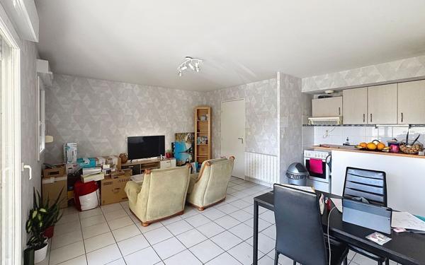 Appartement à vendre    2 pièces • 43 m2 Saint-Cyr-sur-Loire