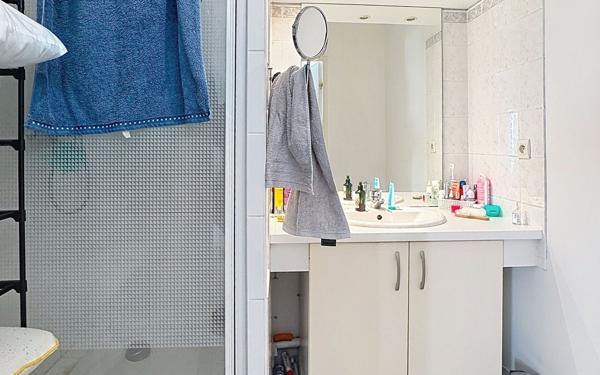 Appartement à vendre    2 pièces • 43 m2 Saint-Cyr-sur-Loire