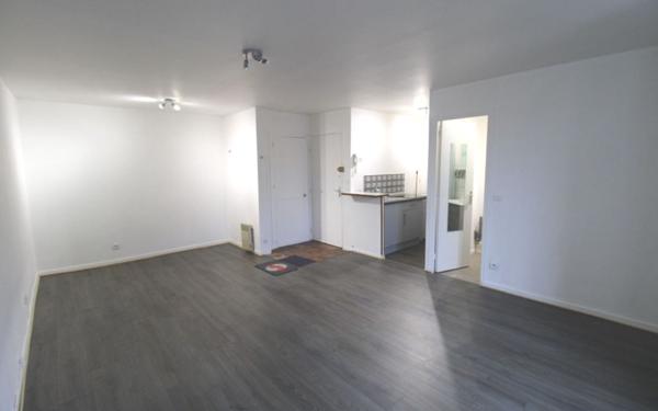 Appartement à louer    1 pièce • 31,49 m2 Chailly-en-Bière