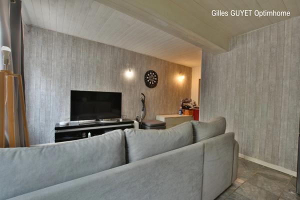 Maison de ville (140M²) 105000€ BEAUMONT-LE-ROGER CENTRE VILLE avec terrain de 260M²